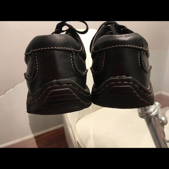 Like New Steven Madden Black Leather Sz 8.5 - Picture 4 of 8